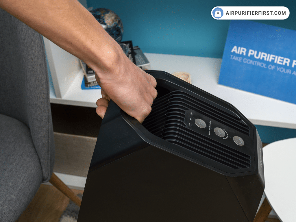 Toshiba CAF-Z45FR(K) Air Purifier - Holding the carrying handle